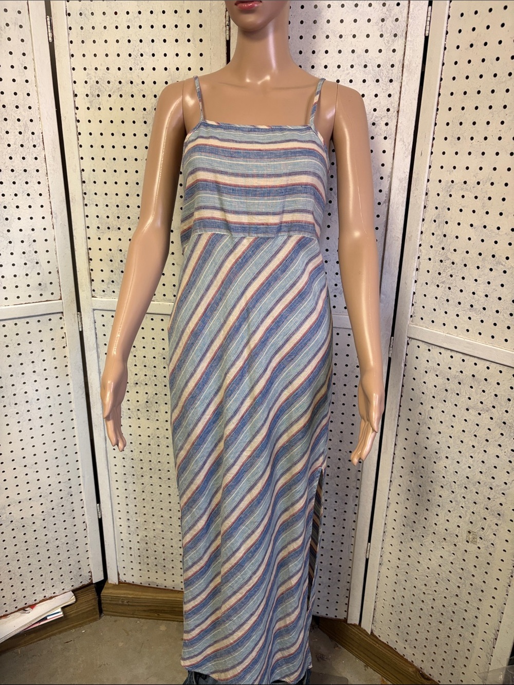 NWT Lou & Grey linen